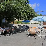 Double 5263f بيت ضيافة 2*