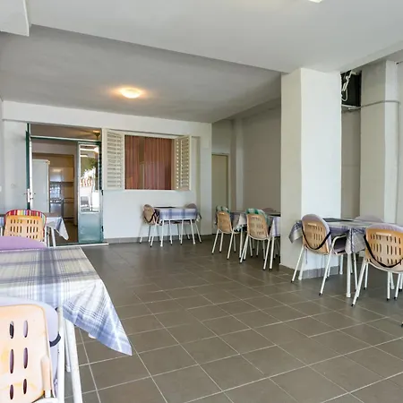 Pensionat Double 5263f Tučepi
